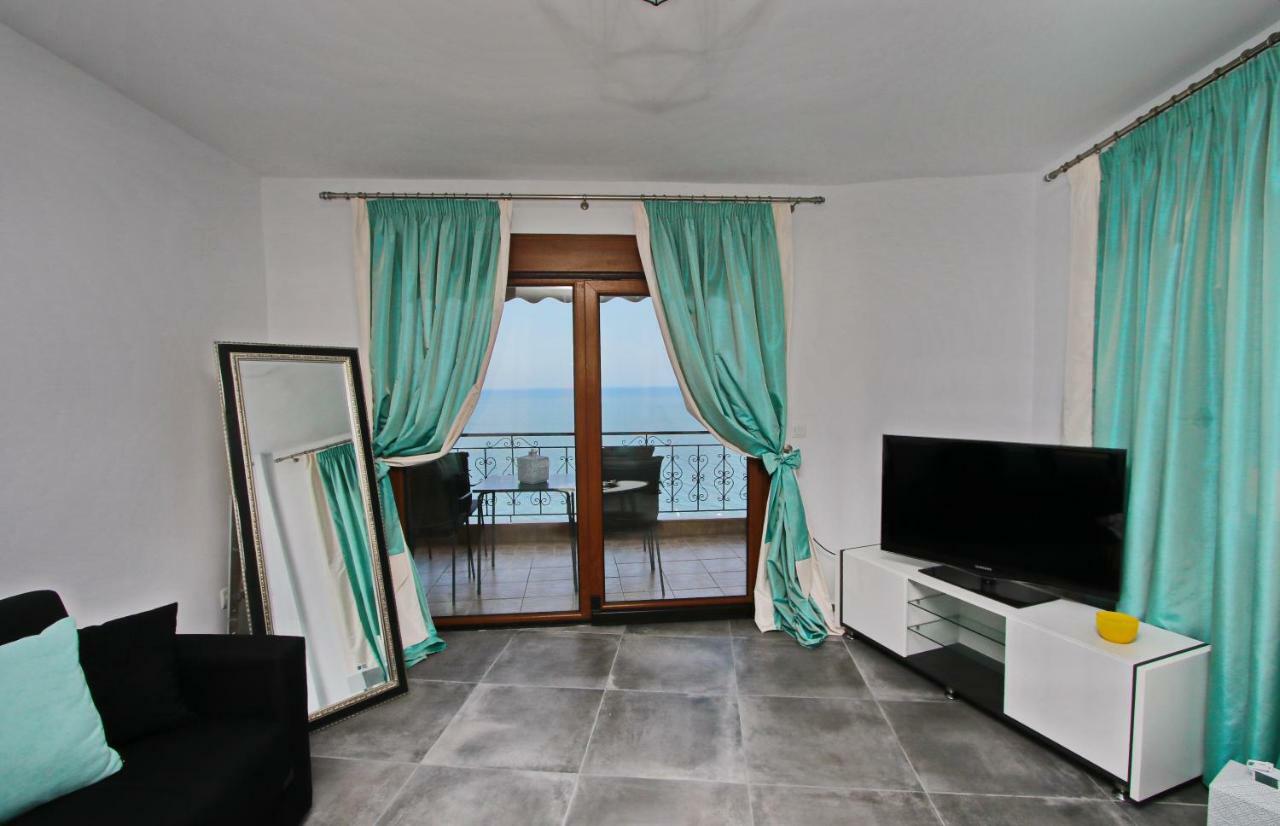 Old Town Luxury Suite Kavala Exterior foto